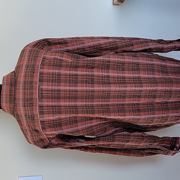 Last Chance, L.L.Bean men's shirt, size lg - Picture 2 of 3